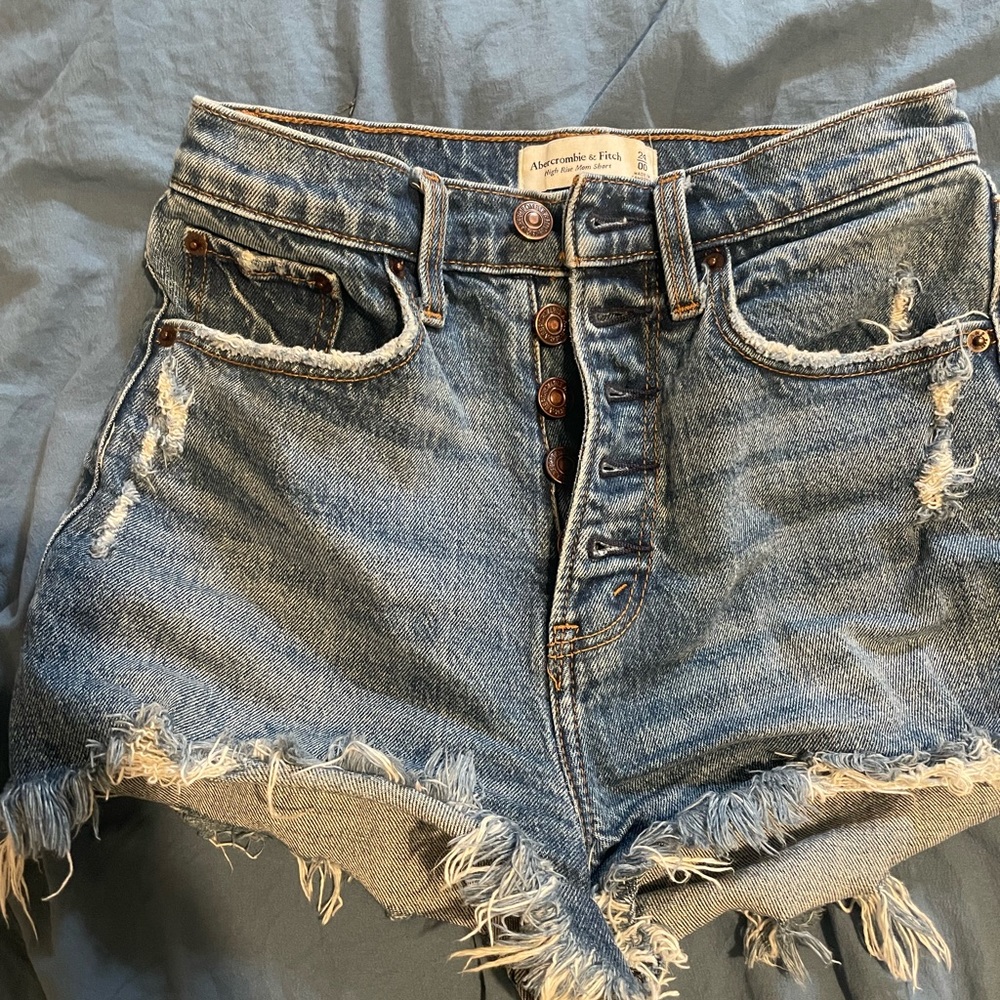Abercombie & Fitch shorts